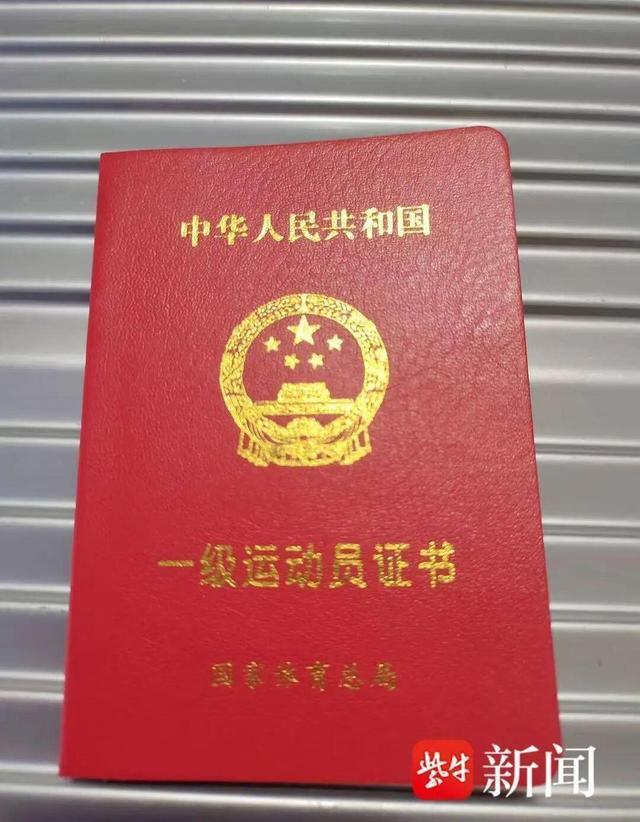景区NPC和游客猜拳全程无人赢走银票 掰手腕致伤纠纷