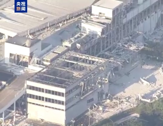 日本地震山崩瞬间画面曝光