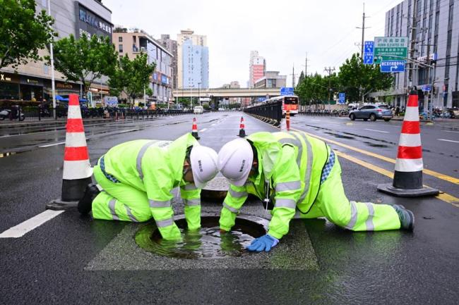 迎战台风白海豚 上海共转移21.56万人 转移安置顺利完成