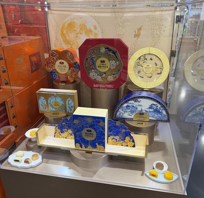 中秋前夕月饼市场销量近乎腰斩 过度包装退潮