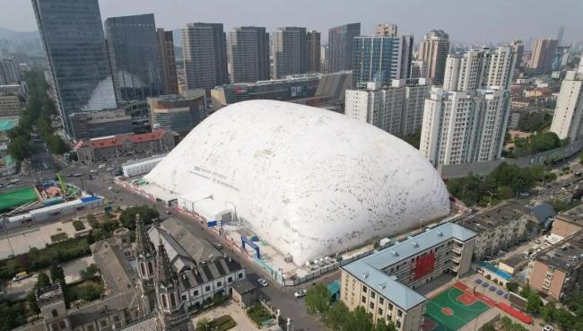 基建神器上新:“静音+无尘”施工 巨型气膜引领绿色建造