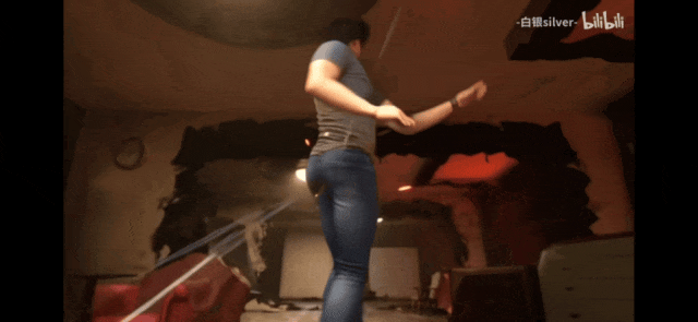933ee84d9805.gif