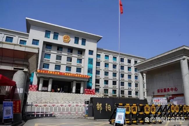 跨省敲诈1亿曝光二人被免 离谱操作震惊全网