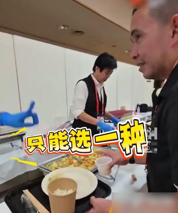 日本网友吐槽亚运会餐食 运动员吃不饱引发争议