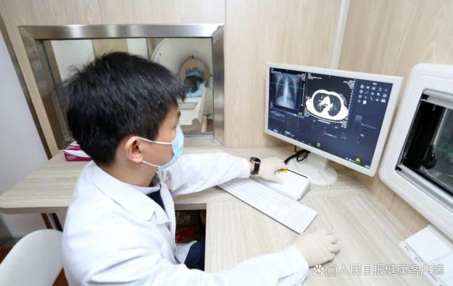 钟南山团队提示不吸烟女性关注肺癌