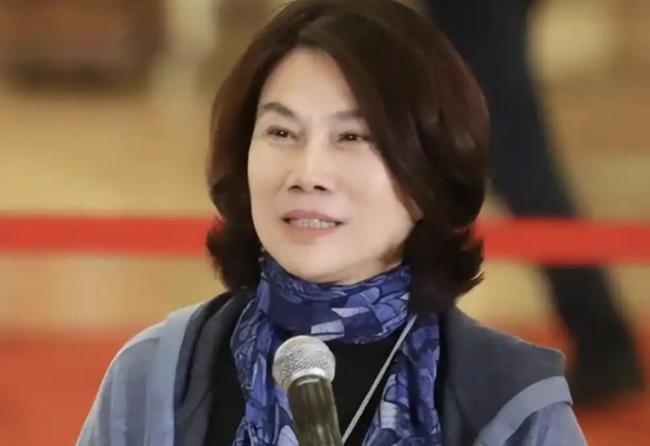 董明珠2年卸任6个职位 核心业务逐步交棒