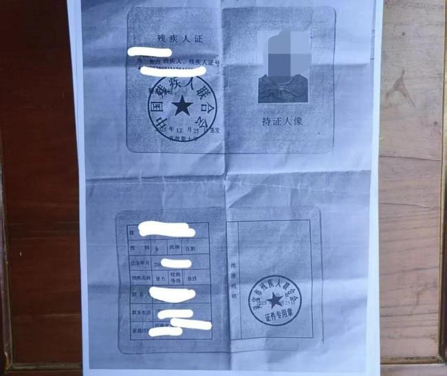 女孩特意省下幼儿园馒头留给爸爸 纯真爱意感动全网