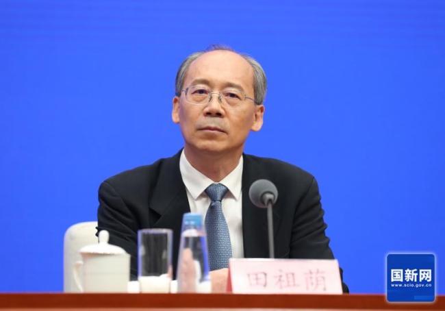 教育部:让孩子们不是吃得胖胖的,而是长得壮壮的,练得棒棒的