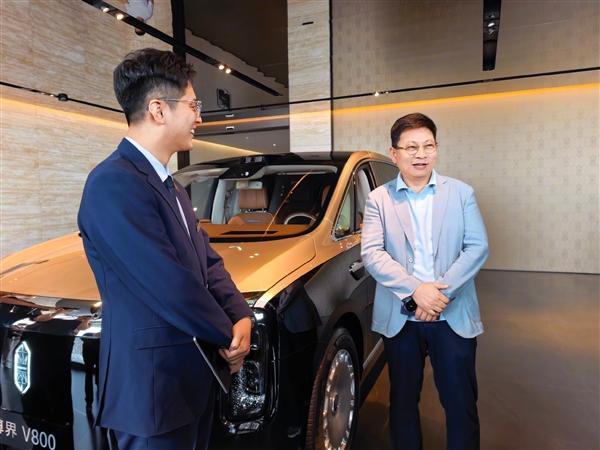 余承东:接下来聚焦尊界享界智界尚界