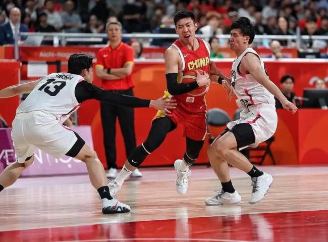 媒体：中国篮球需触底求变 不破不立刻不容缓