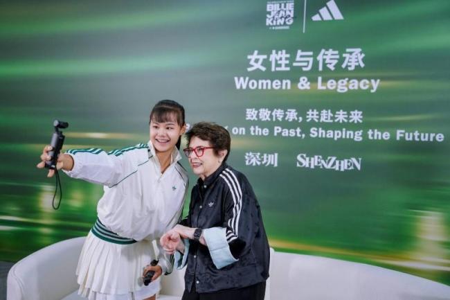 郑洁总结比利·简·金杯球员表现 传承与激励并行