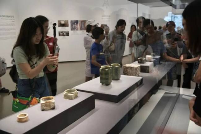 我怕咬缺了它 爸爸找不到回家的路 中秋团圆情深