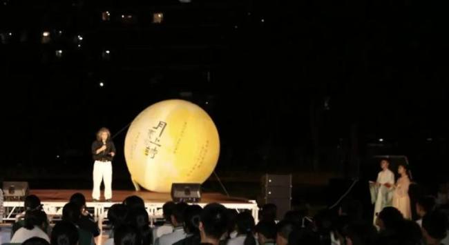 我怕咬缺了它 爸爸找不到回家的路 中秋团圆情深
