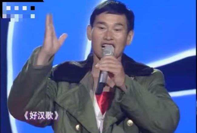大衣哥提到刘欢的歌赞不绝口