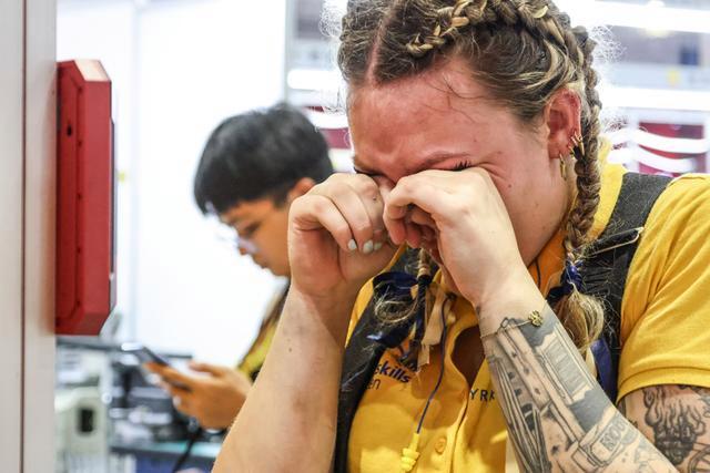 世界技能大赛选手的笑与泪 赛场真情流露