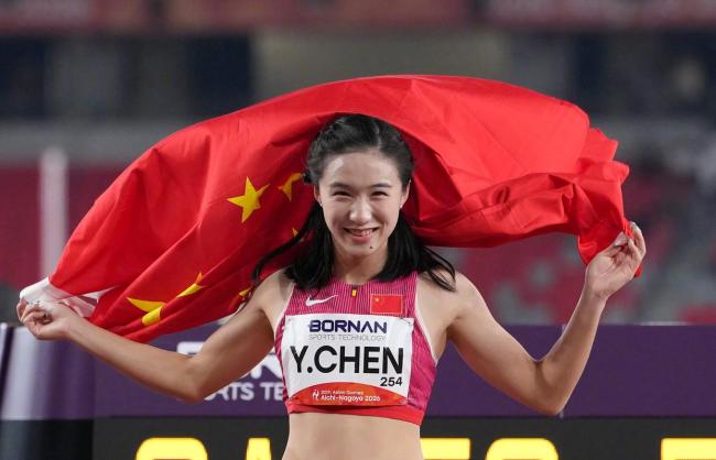 戎马半生 归来还是高中生 田径新星闪耀亚运会
