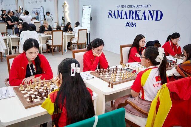 国际象棋奥赛 中国女队全程不败夺冠