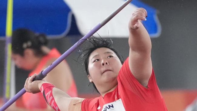 日本标枪选手:严子怡很强 逼近人类极限