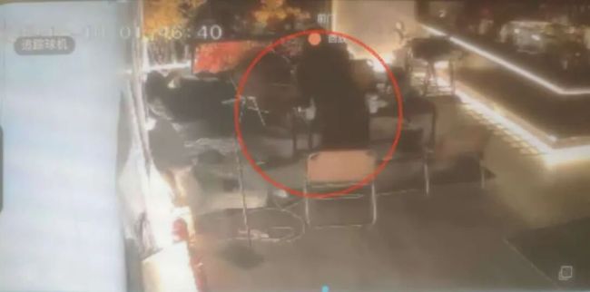 男子遭店员偷加高浓度酒 身体损伤引争议