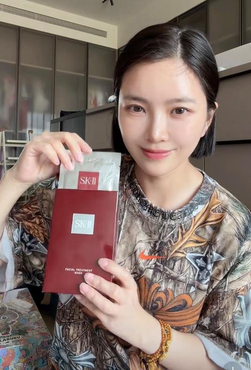 女星王灿被骗灌肠，遭美容院洗脑，还灌错位置，网友：灌哪去了？