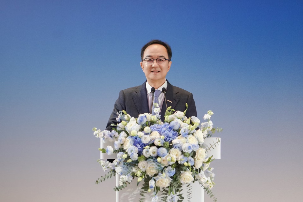 吉利控股集团与蔚来公司达成充换电领域全面战略合作