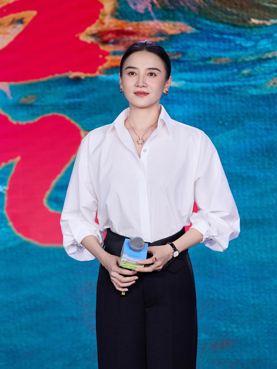 宋佳距视后大满贯仅一步之遥!可塑性演技太惊艳