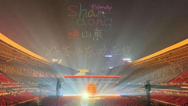 被凤凰传奇赞不绝口的济南有何魅力 羊汤与山水间的热情好客