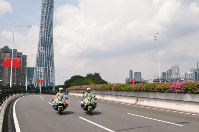 广州明日下午将迎国庆假期返程车流