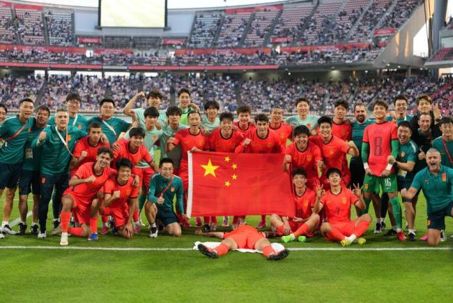 亚运国足主帅:这代球员有望进世界杯 年轻力量崛起