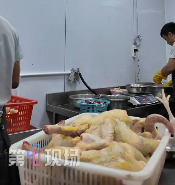 莫氏鸡煲为养鸡暂缓开店 品质优先获支持
