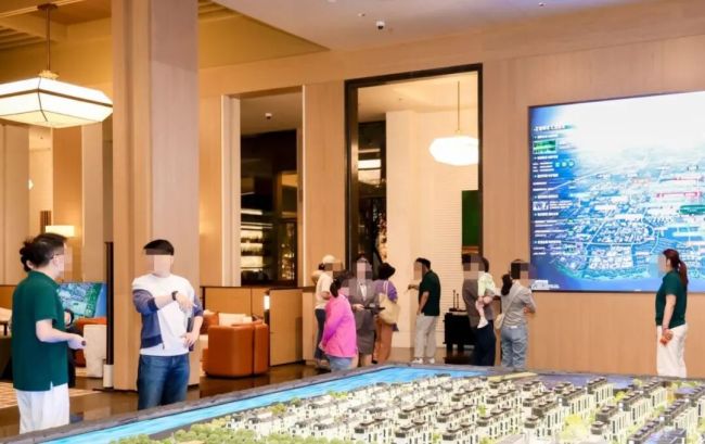上海一楼盘国庆3天卖出2.3亿 购房者决策加速