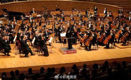 90岁指挥家迪图瓦不准备退休