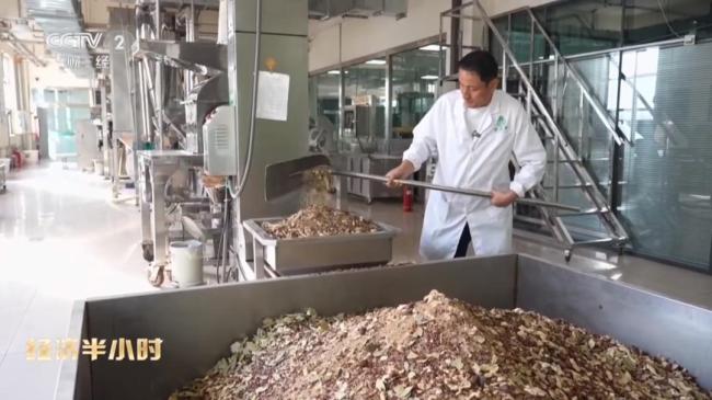 “兰州拉面”为何换名“青海拉面” 品牌正名与产业升级