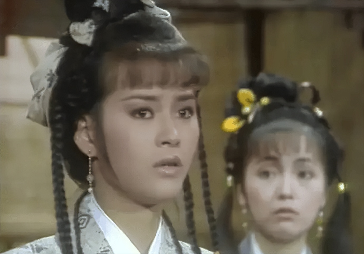 62岁“西施”黎燕珊官宣明年结婚 儿女支持她“黄昏恋”