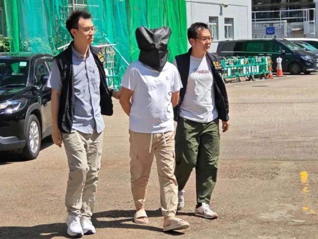 内地男子住香港酒店黄金变柔顺剂 精心策划的调包案