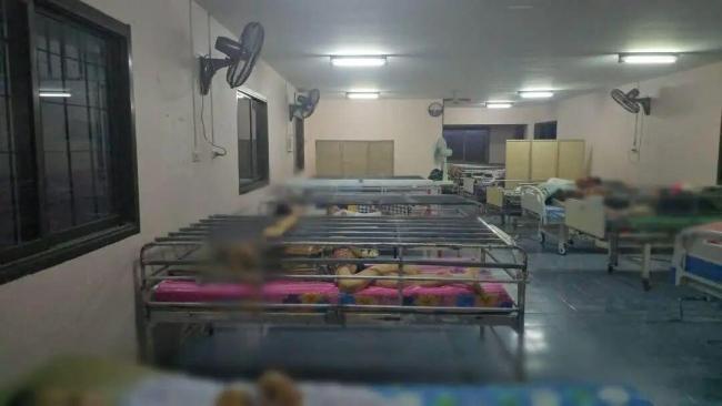 泰女富豪控诉被儿子送进铁笼养老院 骇人状况曝光引发社会关注