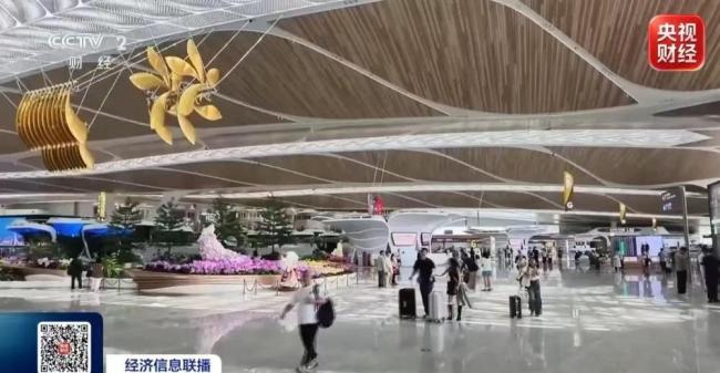 长假后机票“捡漏”窗口打开了 错峰出行正当时