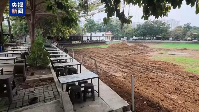 印尼旱情加剧 一湖泊近乎干涸 厄尔尼诺影响显现