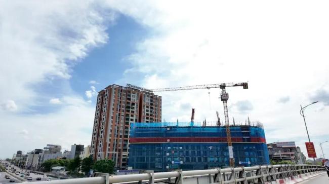 越南楼市狂欢突然退潮 地产股跌入“至暗时刻”