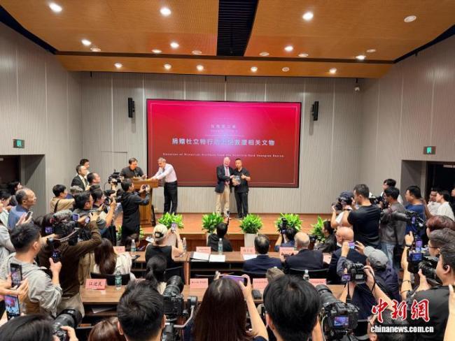 杜立特行动后人寻访父辈足迹