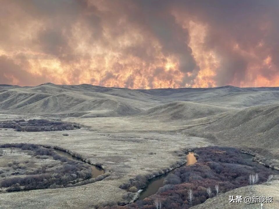阿尔山口岸外出现冲天火光，消防：系境外火，正在堵截，整体可控