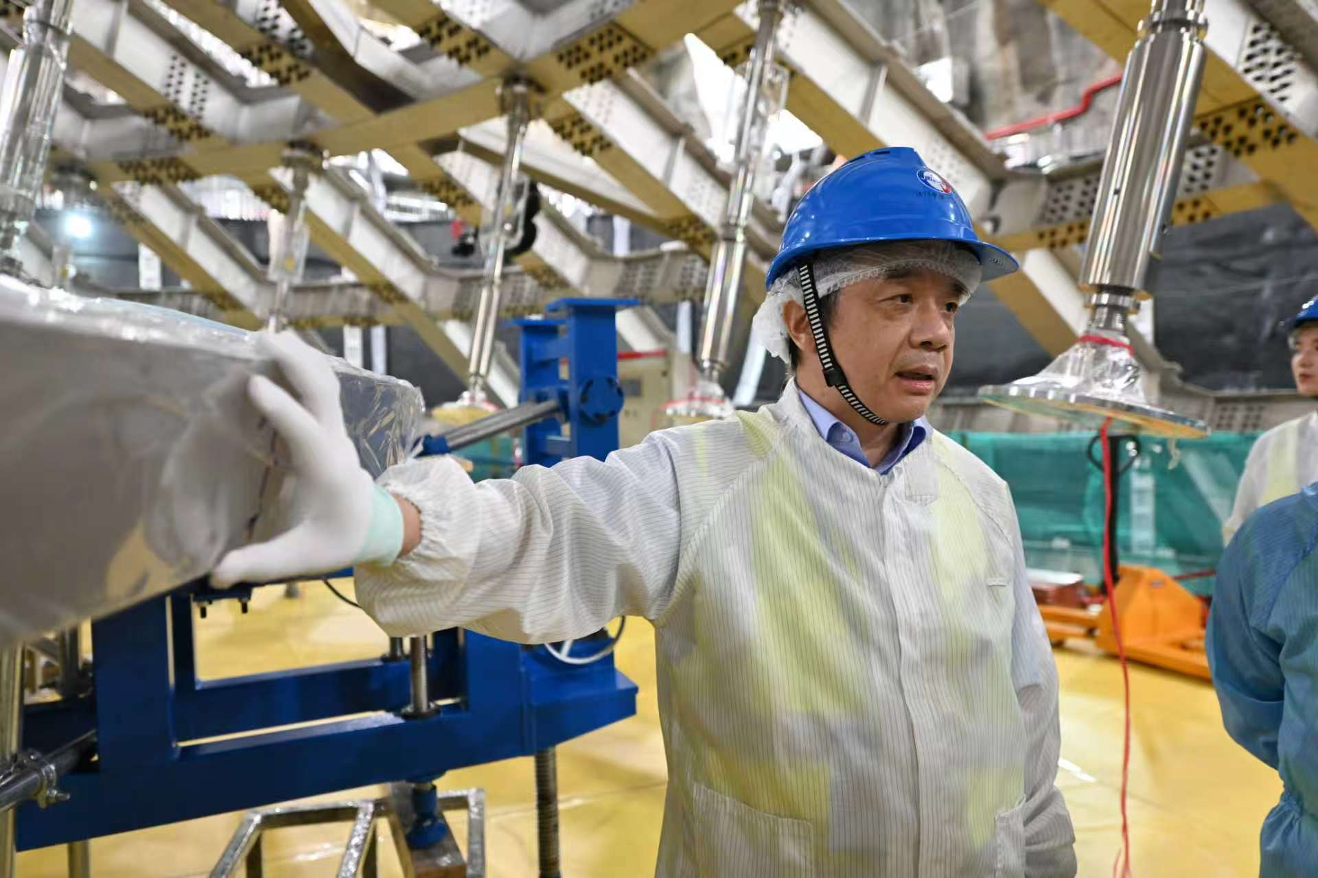 专访“幽灵粒子捕手”王贻芳:做科研,“走投无路”是常态