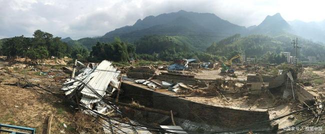 四川、宁夏两地发生地震 居民被晃醒引发关注