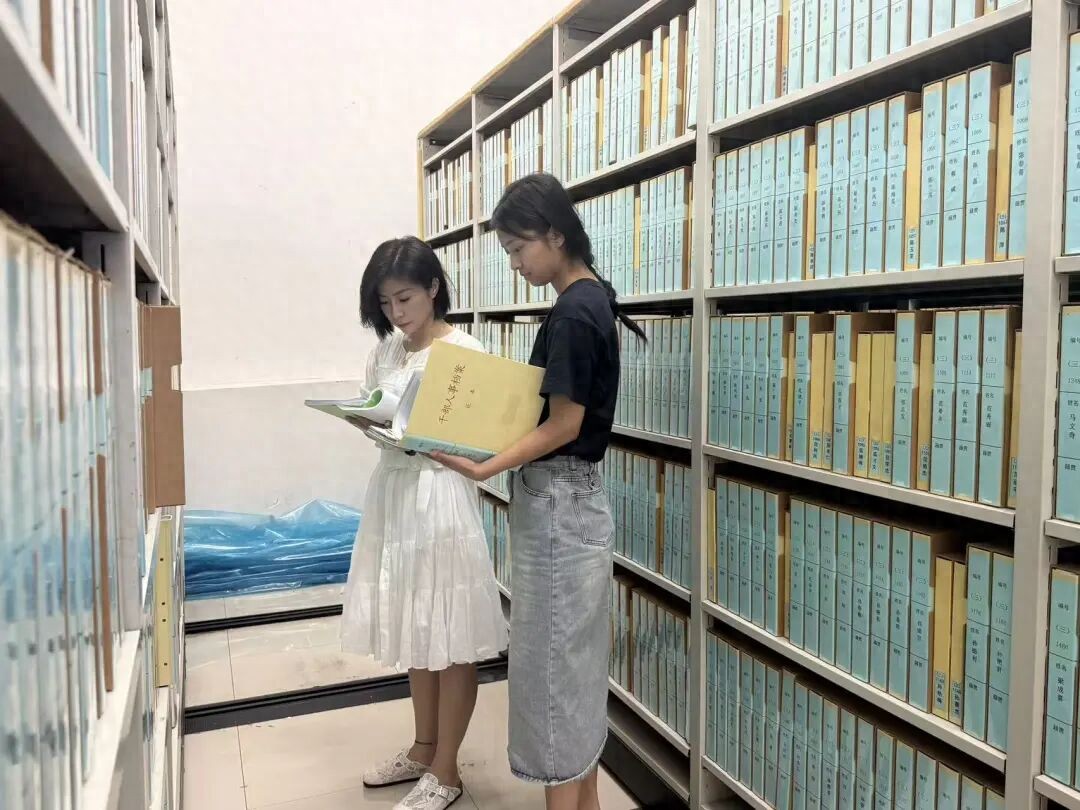 近期全国多地组织筛查干部档案,有何深意?重点紧盯“三龄两历一身份”核心信息,这些是档案造假“重灾区”