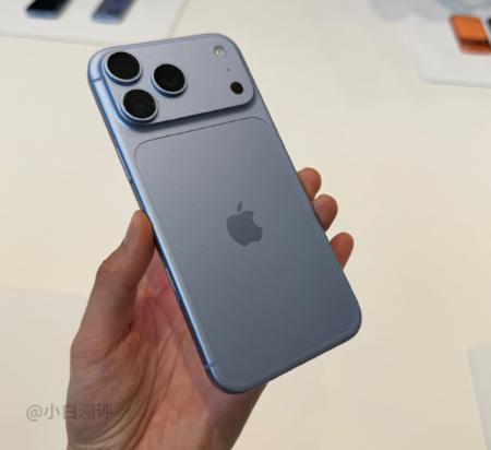 女子买iPhone18Pro被5名骑手冒领快递 晒单引发的风波