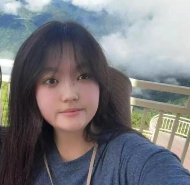 家人雇用打捞队搜寻黄河边失联女生!