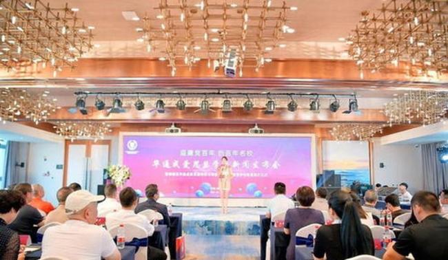 张雪机车成国外采购商热门打卡位 赛事佳绩赢得国际认可