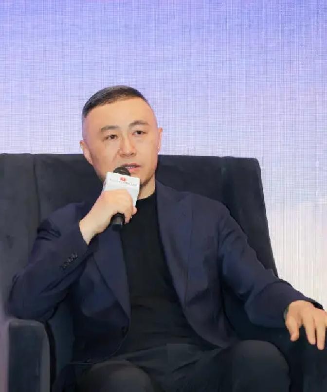张艺谋透露《三体》进度,剧本已打磨6年,制作成本不会低于5亿