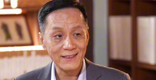 冯远征苦恼招不到小个子青年演员 市场与舞台需求错位