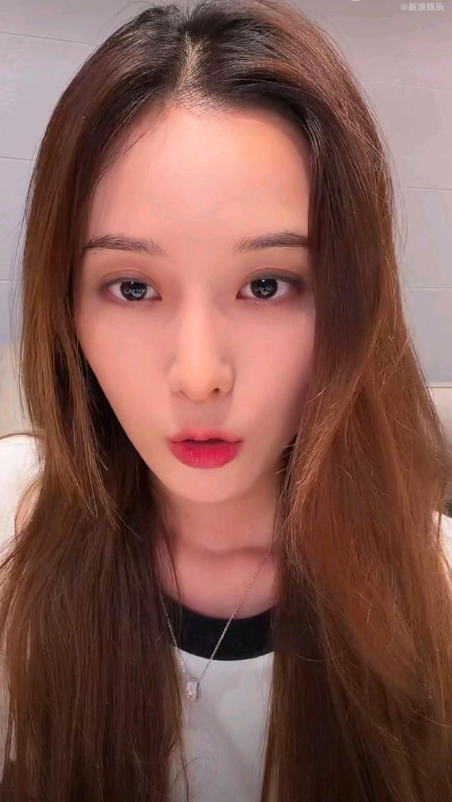 徐艺洋:孩子是自己生的 已经2岁多